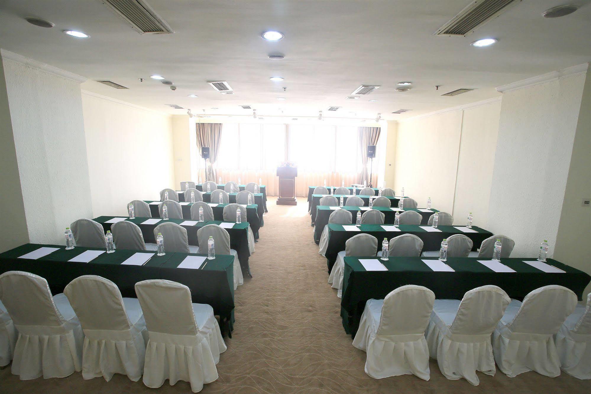 Garden City Hotel Chengdu Luaran gambar